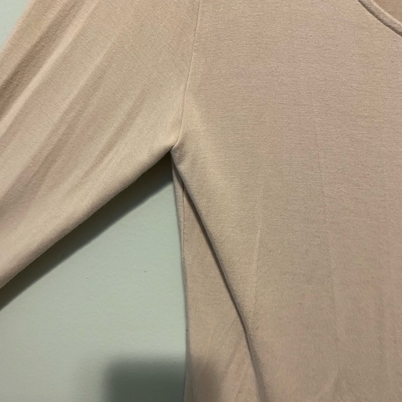 Women’s blush pink Magaschoni long sleeve blouse - Picture 3 of 4